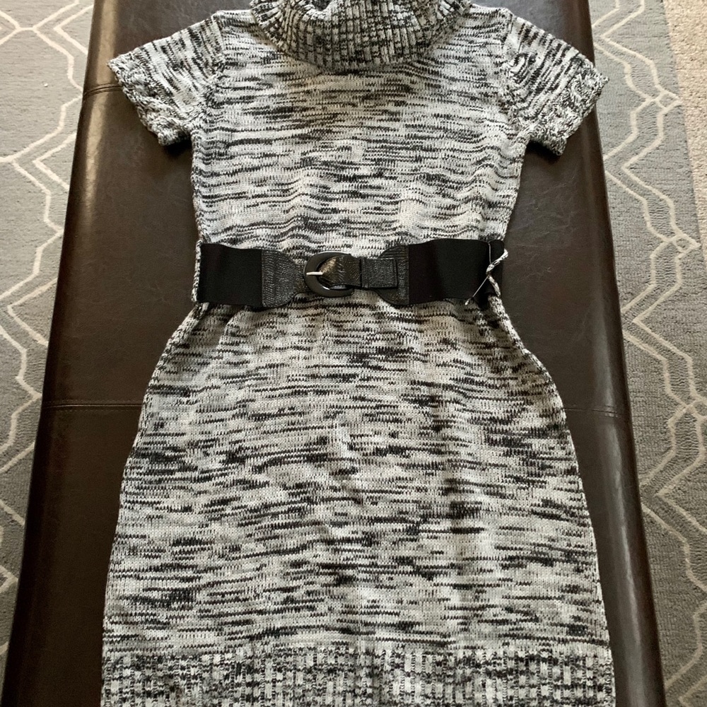 AGB Sweater dress - Picture 2 of 6